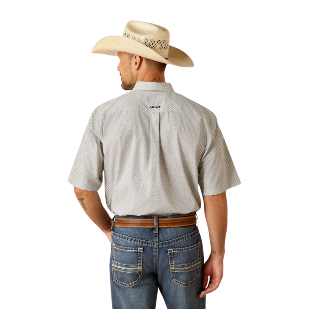 Ariat Men's Wrinkle Free Bear Classic Fit White Shirt