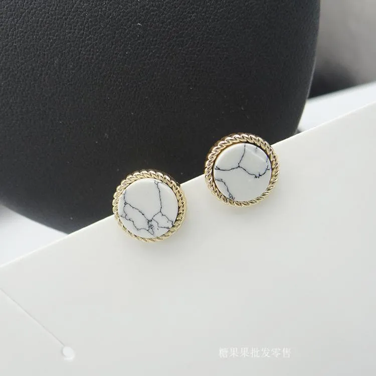 Chic Seoul Stud Earrings - Stylish Metal Ear Accessories with Korean Flair