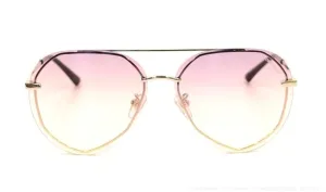 Eyewear game with the DS 1902 C 3 sunglasses,Featuring a stylish Pink round frame shape.