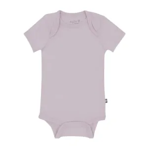 Kyte Baby Short Sleeve Bodysuit in Wisteria