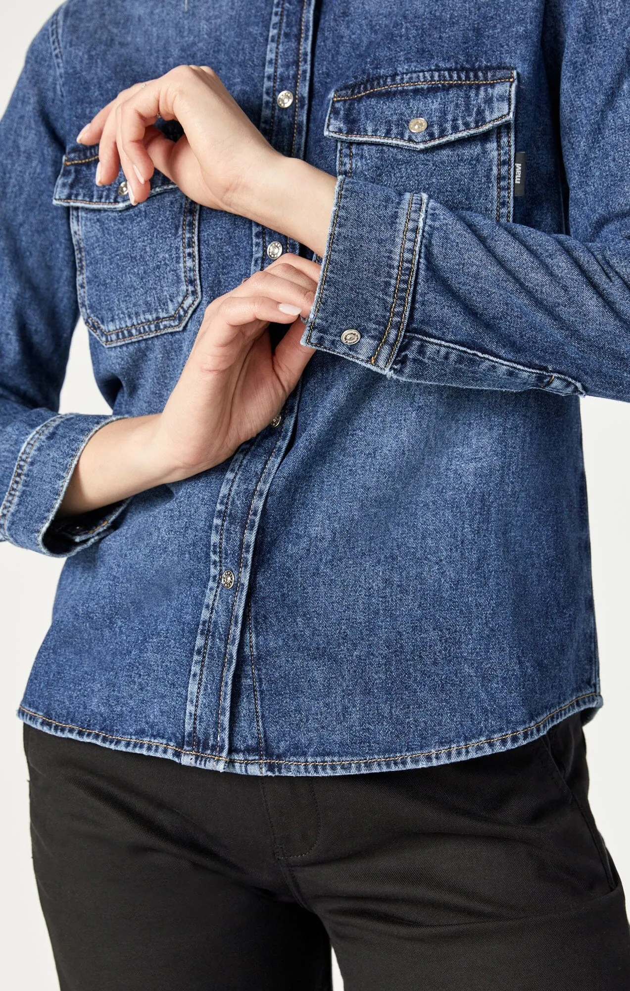 LEVIN SEMI-FITTED DENIM SHIRT IN DARK BLUE DENIM