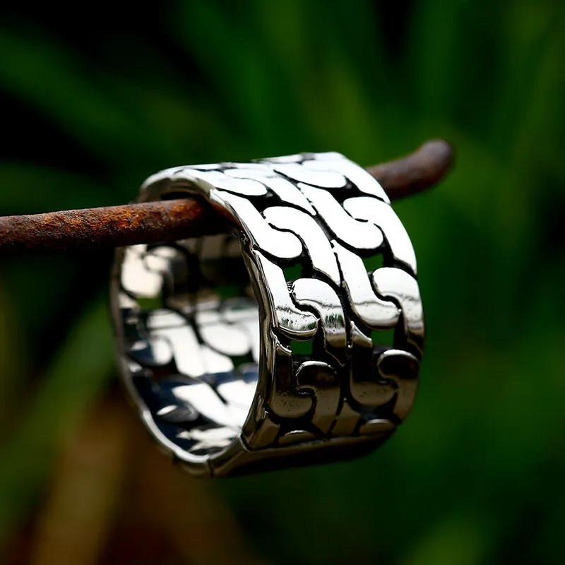 Titanium Steel Cuban Chain Men's Ring - Stylish Hand Jewelry for Him