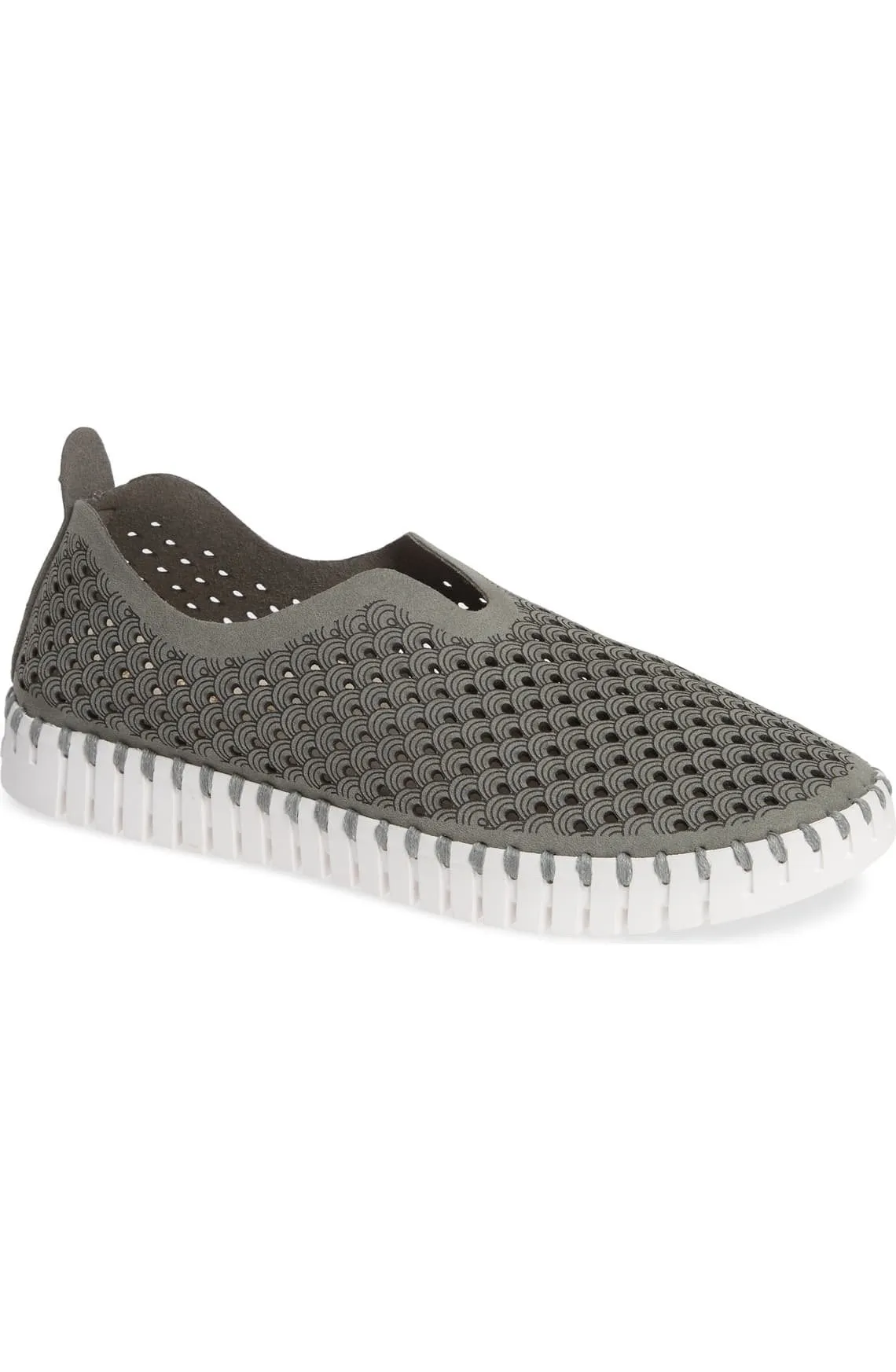 Women's Tulip Slip On Flat